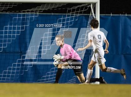Thumbnail 2 in Grand Ledge v East Lansing photogallery.