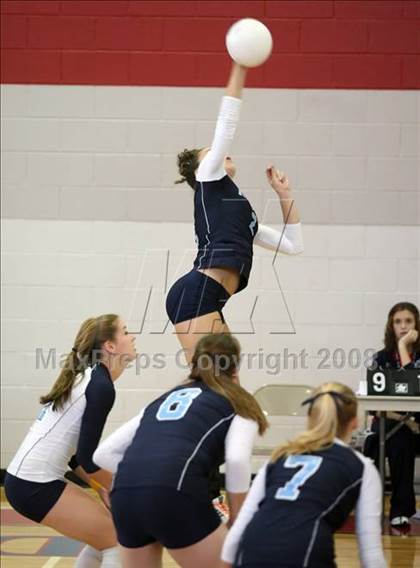 Thumbnail 1 in Kingwood vs Clements (Nike Volleyball Classic) photogallery.