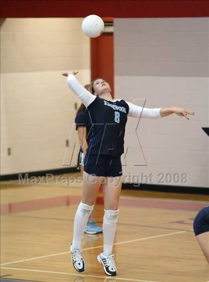 Thumbnail 3 in Kingwood vs Clements (Nike Volleyball Classic) photogallery.
