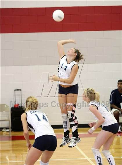 Thumbnail 2 in Kingwood vs Clements (Nike Volleyball Classic) photogallery.