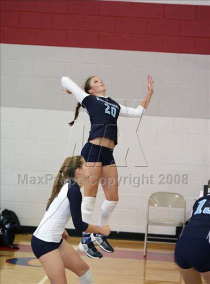 Thumbnail 1 in Kingwood vs Clements (Nike Volleyball Classic) photogallery.