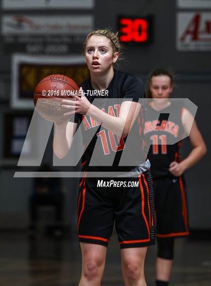 Thumbnail 1 in Foothill vs. Arcata photogallery.