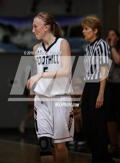 Thumbnail 1 in Foothill vs. Arcata photogallery.