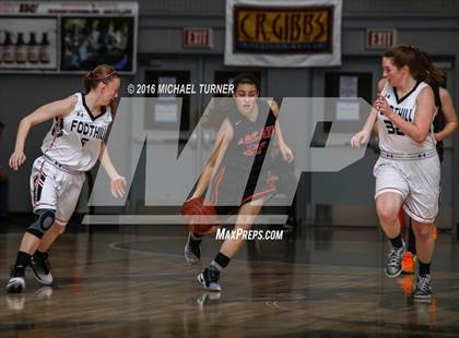 Thumbnail 2 in Foothill vs. Arcata photogallery.