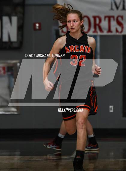 Thumbnail 2 in Foothill vs. Arcata photogallery.