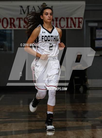 Thumbnail 3 in Foothill vs. Arcata photogallery.