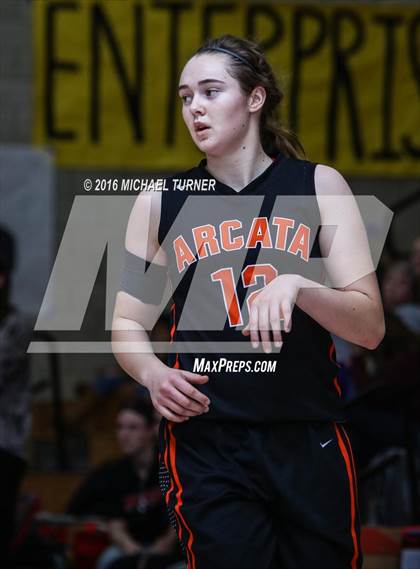 Thumbnail 3 in Foothill vs. Arcata photogallery.