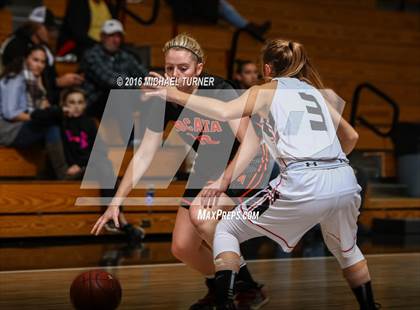 Thumbnail 1 in Foothill vs. Arcata photogallery.