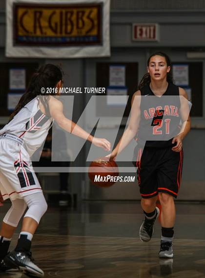 Thumbnail 1 in Foothill vs. Arcata photogallery.