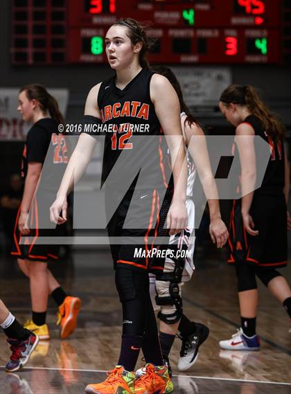 Thumbnail 1 in Foothill vs. Arcata photogallery.
