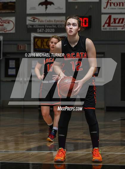 Thumbnail 1 in Foothill vs. Arcata photogallery.