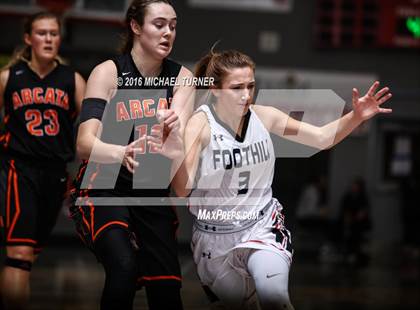 Thumbnail 2 in Foothill vs. Arcata photogallery.