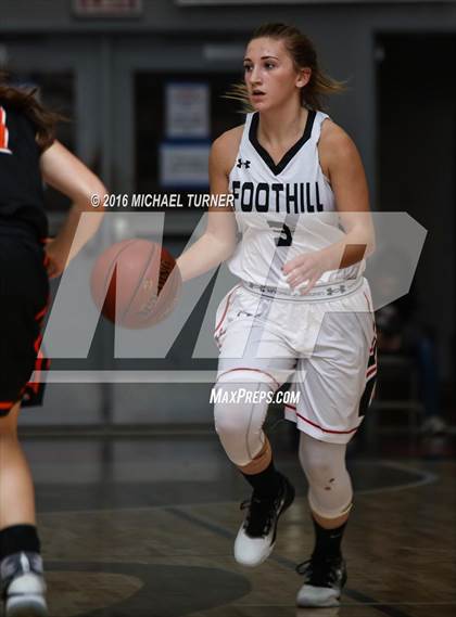 Thumbnail 3 in Foothill vs. Arcata photogallery.