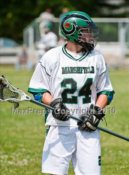 Thumbnail 3 in Franklin vs. Marshfield (MIAA Division 1 East 1st Round) photogallery.