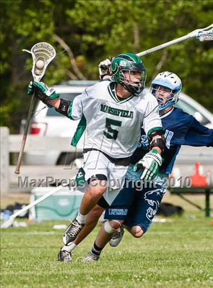Thumbnail 1 in Franklin vs. Marshfield (MIAA Division 1 East 1st Round) photogallery.