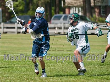 Thumbnail 3 in Franklin vs. Marshfield (MIAA Division 1 East 1st Round) photogallery.