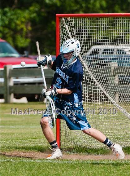 Thumbnail 3 in Franklin vs. Marshfield (MIAA Division 1 East 1st Round) photogallery.
