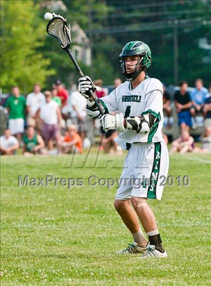 Thumbnail 2 in Franklin vs. Marshfield (MIAA Division 1 East 1st Round) photogallery.