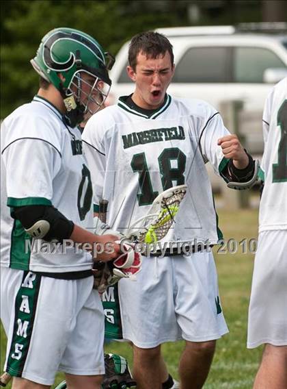 Thumbnail 2 in Franklin vs. Marshfield (MIAA Division 1 East 1st Round) photogallery.