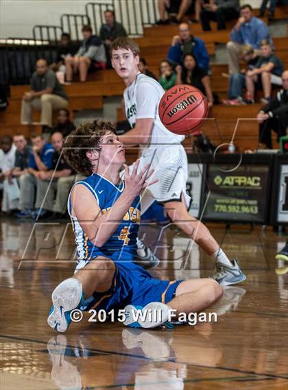 Thumbnail 2 in Roswell vs. Chattahoochee photogallery.