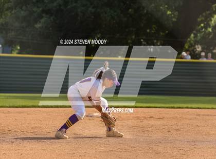 Thumbnail 2 in Opelousas Catholic vs. Ouachita Christian (LHSAA Division IV Quarterfinal) photogallery.