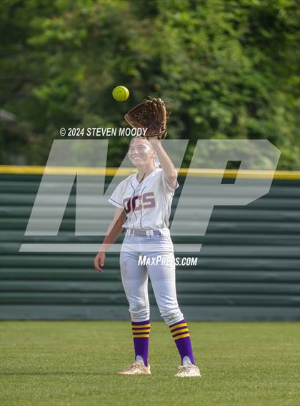 Thumbnail 3 in Opelousas Catholic vs. Ouachita Christian (LHSAA Division IV Quarterfinal) photogallery.