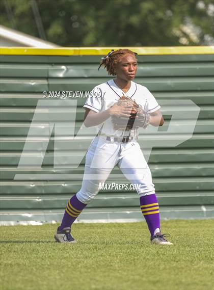 Thumbnail 1 in Opelousas Catholic vs. Ouachita Christian (LHSAA Division IV Quarterfinal) photogallery.