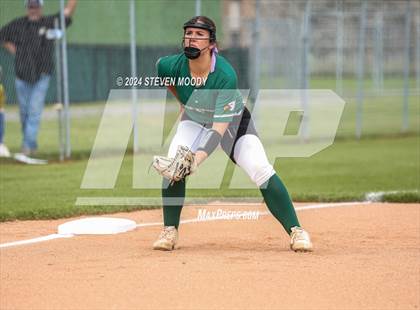 Thumbnail 3 in Opelousas Catholic vs. Ouachita Christian (LHSAA Division IV Quarterfinal) photogallery.