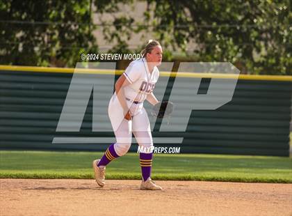 Thumbnail 2 in Opelousas Catholic vs. Ouachita Christian (LHSAA Division IV Quarterfinal) photogallery.