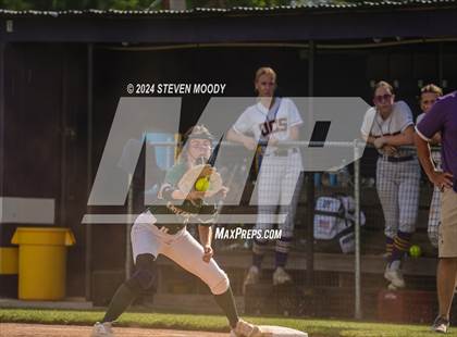 Thumbnail 2 in Opelousas Catholic vs. Ouachita Christian (LHSAA Division IV Quarterfinal) photogallery.
