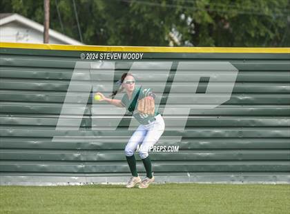 Thumbnail 2 in Opelousas Catholic vs. Ouachita Christian (LHSAA Division IV Quarterfinal) photogallery.