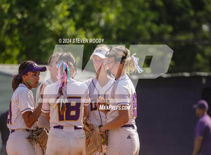Thumbnail 3 in Opelousas Catholic vs. Ouachita Christian (LHSAA Division IV Quarterfinal) photogallery.