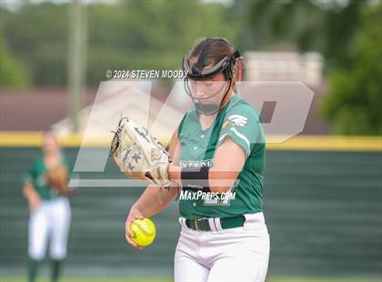 Thumbnail 2 in Opelousas Catholic vs. Ouachita Christian (LHSAA Division IV Quarterfinal) photogallery.