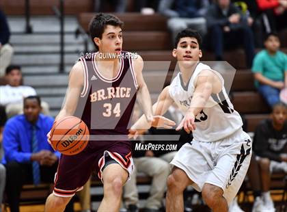 Thumbnail 1 in Brother Rice @ Chicago Mt. Carmel photogallery.