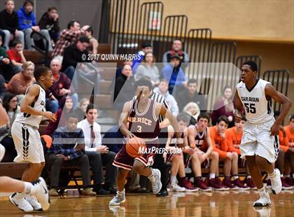 Thumbnail 2 in Brother Rice @ Chicago Mt. Carmel photogallery.