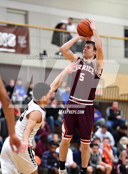 Thumbnail 2 in Brother Rice @ Chicago Mt. Carmel photogallery.