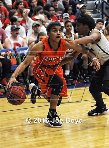 Thumbnail 3 in Austin @ Decatur photogallery.