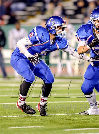 Thumbnail 2 in Folsom vs. De La Salle (CIF NorCal Regional Open Division Final) photogallery.