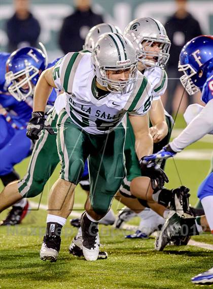 Thumbnail 2 in Folsom vs. De La Salle (CIF NorCal Regional Open Division Final) photogallery.