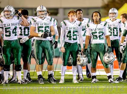 Thumbnail 3 in Folsom vs. De La Salle (CIF NorCal Regional Open Division Final) photogallery.