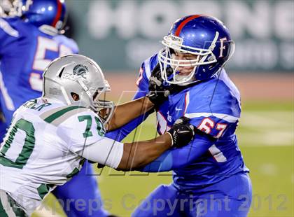 Thumbnail 1 in Folsom vs. De La Salle (CIF NorCal Regional Open Division Final) photogallery.