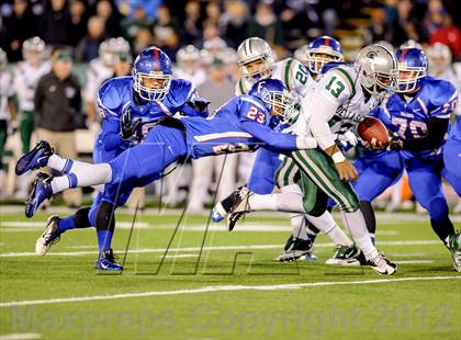 Thumbnail 1 in Folsom vs. De La Salle (CIF NorCal Regional Open Division Final) photogallery.