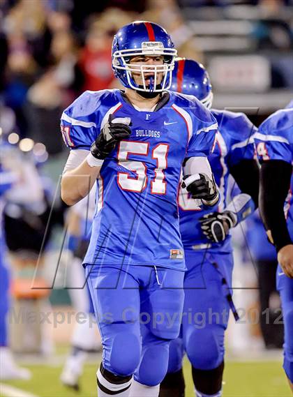 Thumbnail 3 in Folsom vs. De La Salle (CIF NorCal Regional Open Division Final) photogallery.