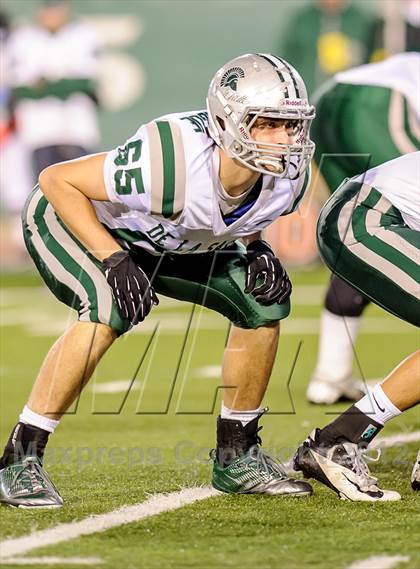 Thumbnail 2 in Folsom vs. De La Salle (CIF NorCal Regional Open Division Final) photogallery.
