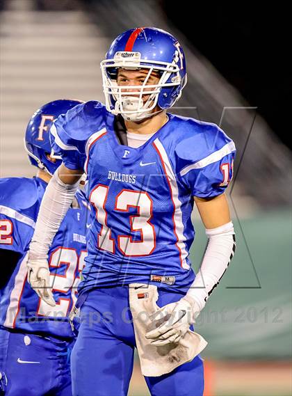 Thumbnail 2 in Folsom vs. De La Salle (CIF NorCal Regional Open Division Final) photogallery.