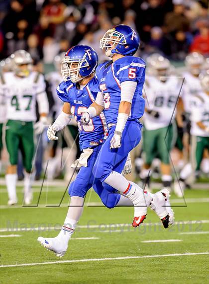Thumbnail 1 in Folsom vs. De La Salle (CIF NorCal Regional Open Division Final) photogallery.