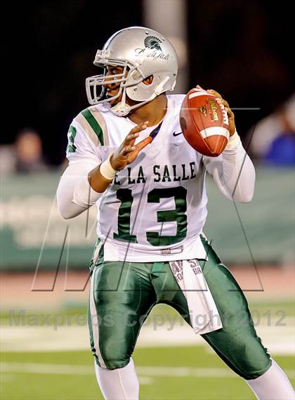 Thumbnail 1 in Folsom vs. De La Salle (CIF NorCal Regional Open Division Final) photogallery.
