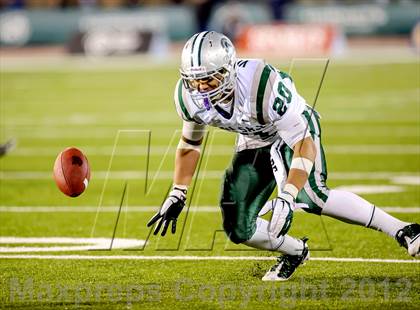 Thumbnail 2 in Folsom vs. De La Salle (CIF NorCal Regional Open Division Final) photogallery.