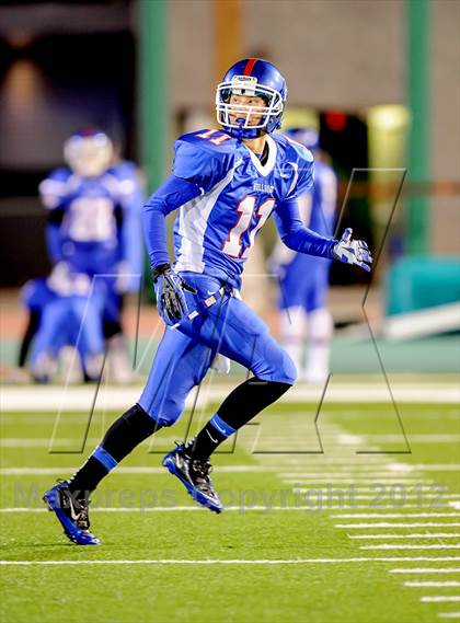 Thumbnail 2 in Folsom vs. De La Salle (CIF NorCal Regional Open Division Final) photogallery.