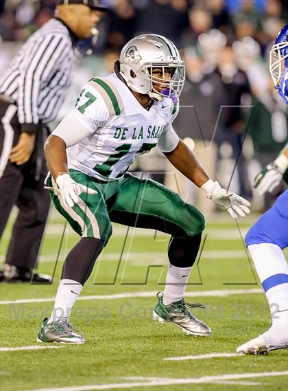 Thumbnail 3 in Folsom vs. De La Salle (CIF NorCal Regional Open Division Final) photogallery.